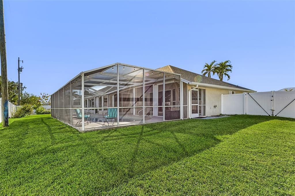 This home truly is like a gem in Cape Coral. If you have any more questions or need further assistance, feel free to ask. Enjoy your day!