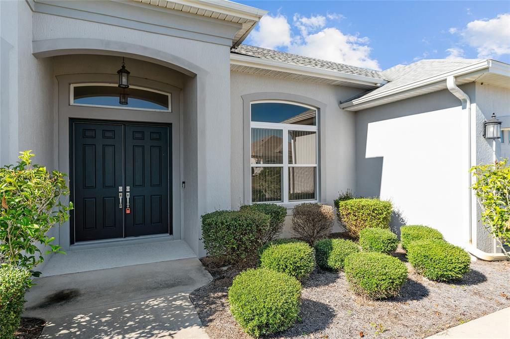 For Sale: $1,650,000 (4 beds, 2 baths, 3588 Square Feet)