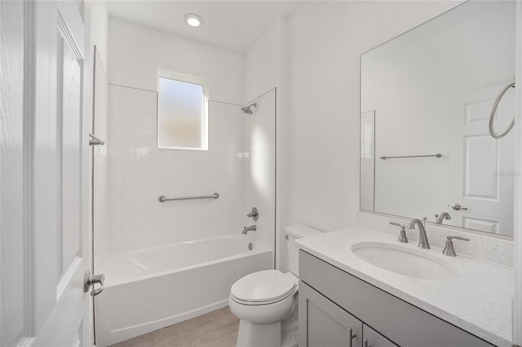 For Sale: $317,760 (2 beds, 2 baths, 1467 Square Feet)