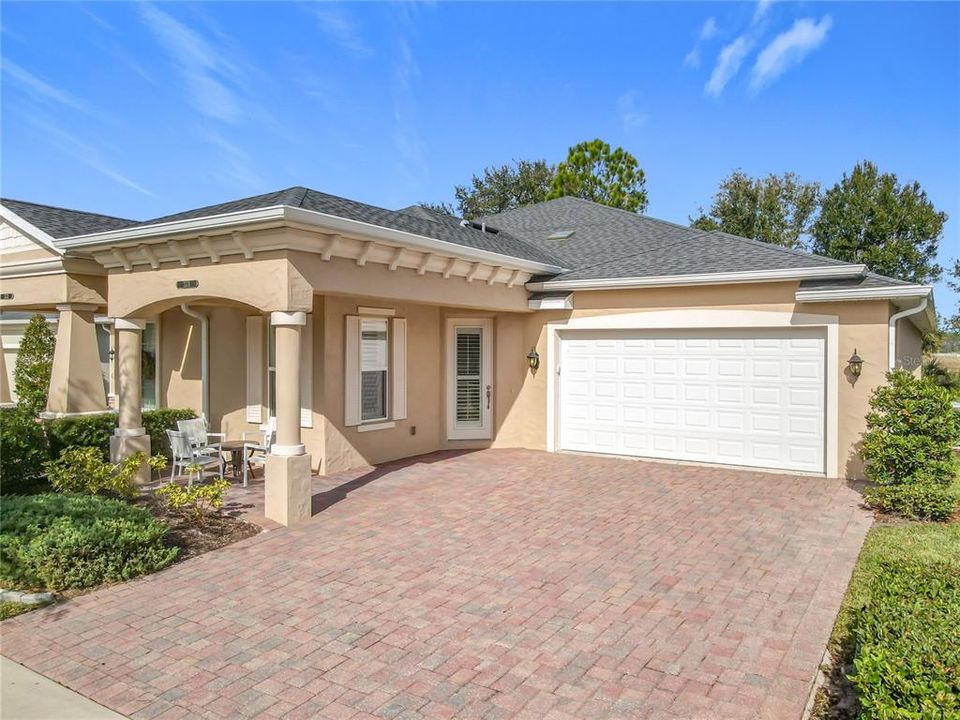 Expansive driveway and 2 car garage