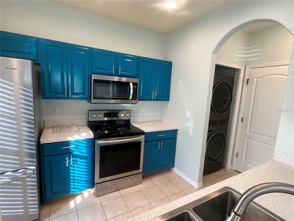 For Rent: $2,150 (3 beds, 2 baths, 1200 Square Feet)