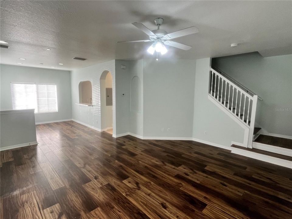 For Rent: $2,150 (3 beds, 2 baths, 1200 Square Feet)