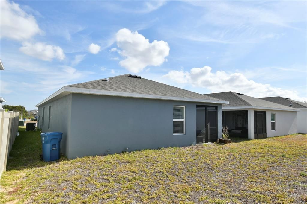 For Sale: $315,000 (3 beds, 2 baths, 1318 Square Feet)