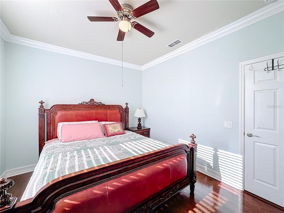 For Sale: $339,500 (3 beds, 2 baths, 1756 Square Feet)