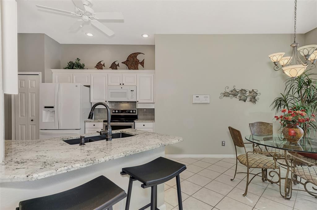 For Sale: $439,900 (2 beds, 2 baths, 1557 Square Feet)