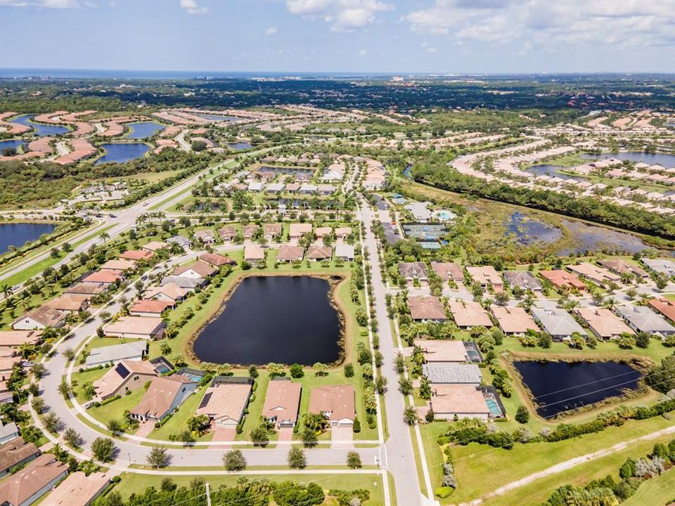 For Sale: $1,275,000 (3 beds, 3 baths, 2489 Square Feet)