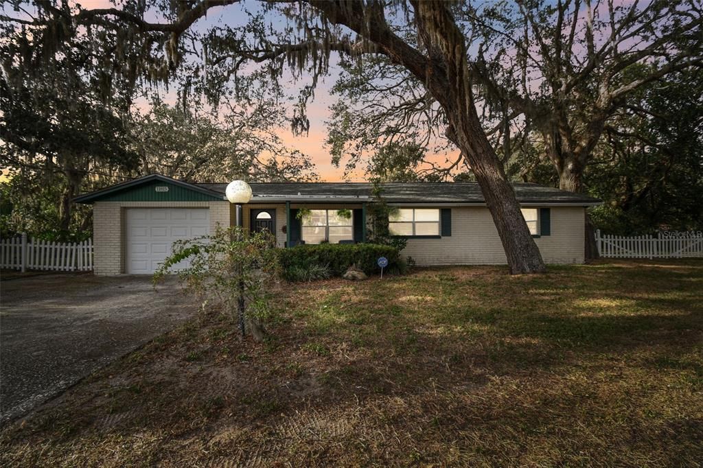 Active With Contract: $300,000 (3 beds, 2 baths, 1534 Square Feet)