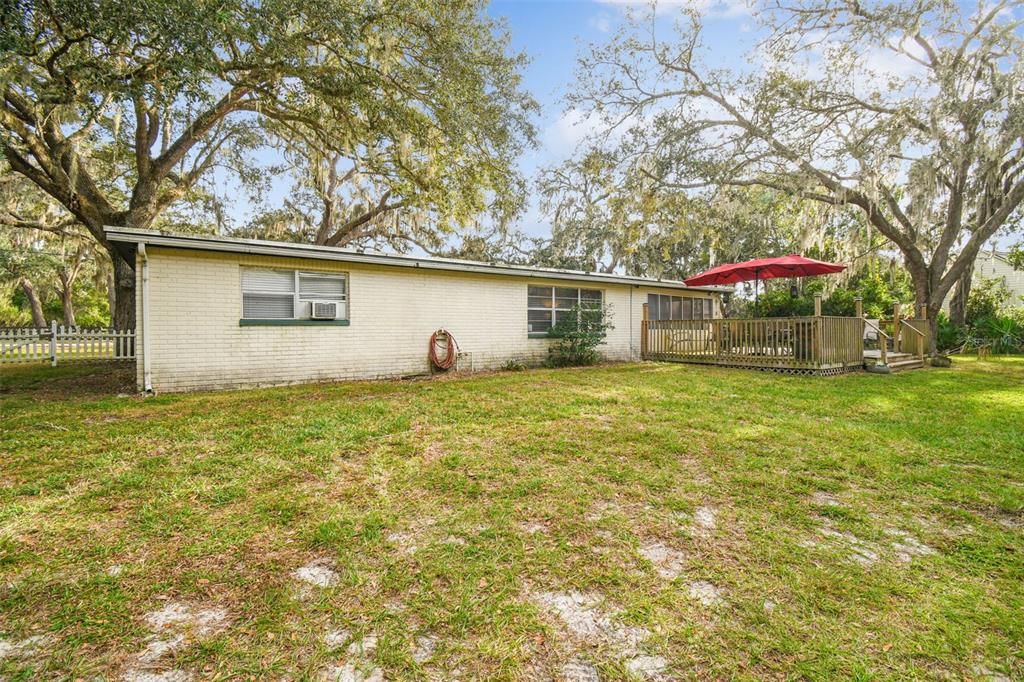 Active With Contract: $300,000 (3 beds, 2 baths, 1534 Square Feet)