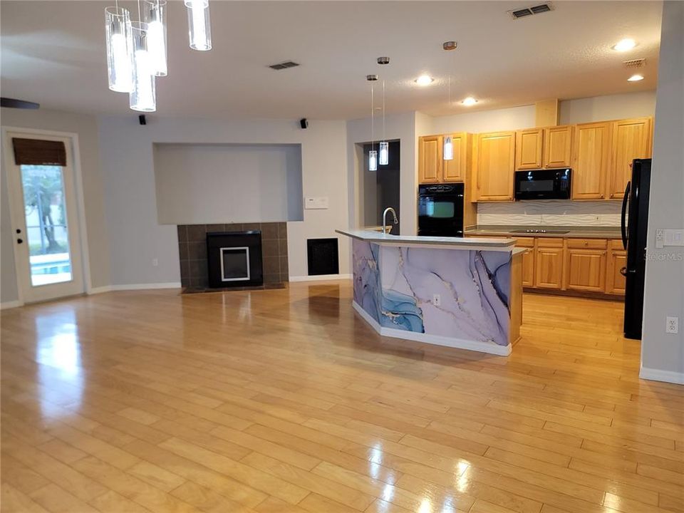 Family room to kitchen