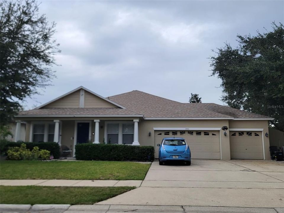 For Sale: $399,900 (4 beds, 2 baths, 2195 Square Feet)