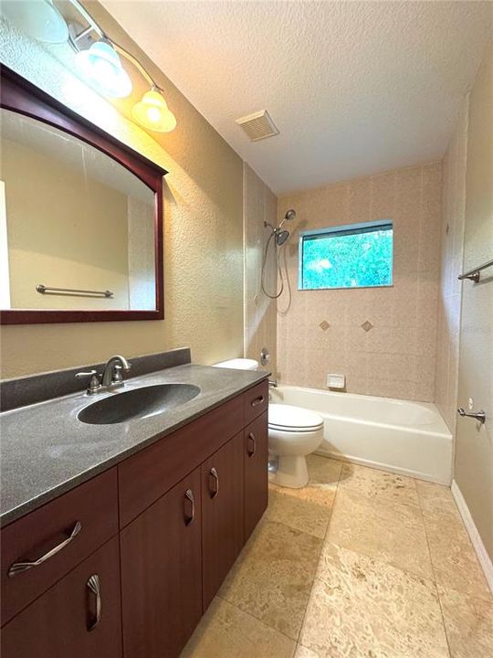 2ND BATHROOM