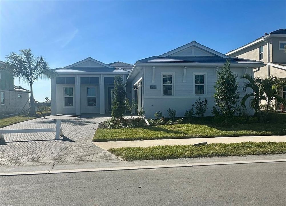 Recently Sold: $1,040,257 (3 beds, 3 baths, 2522 Square Feet)