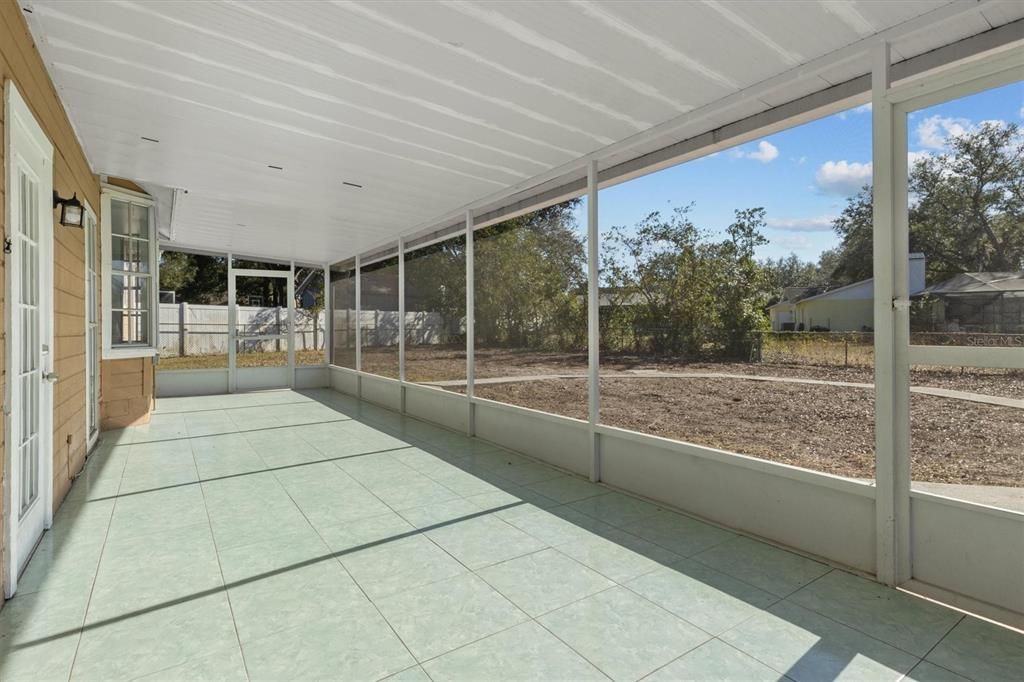 Covered, Screened Patio