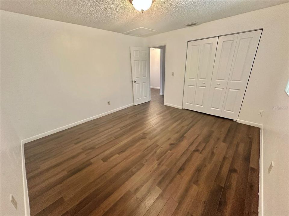 For Rent: $1,195 (1 beds, 1 baths, 15476 Square Feet)