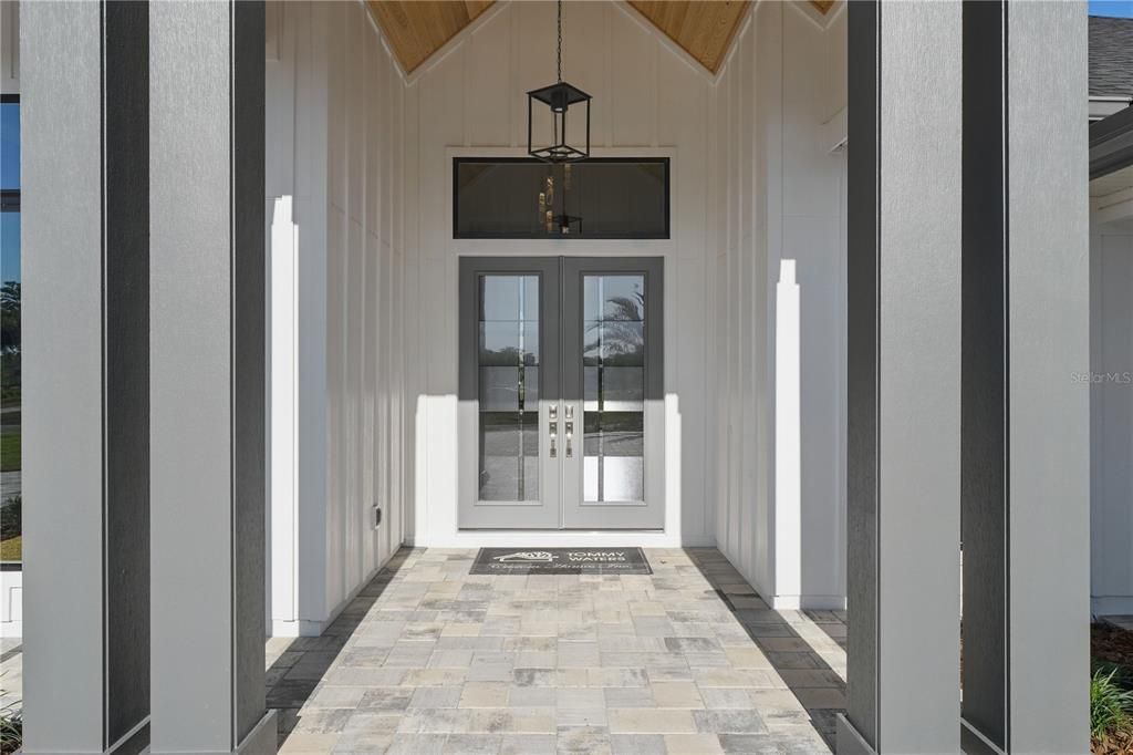 Active With Contract: $1,835,000 (4 beds, 4 baths, 4050 Square Feet)