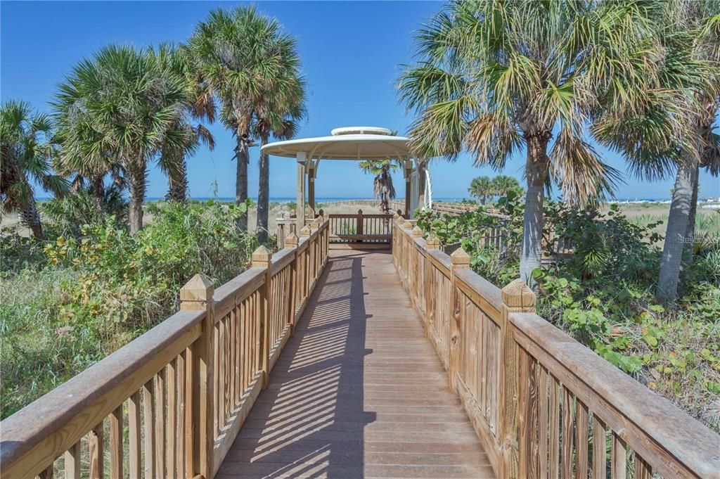 Private walkway to the beach.