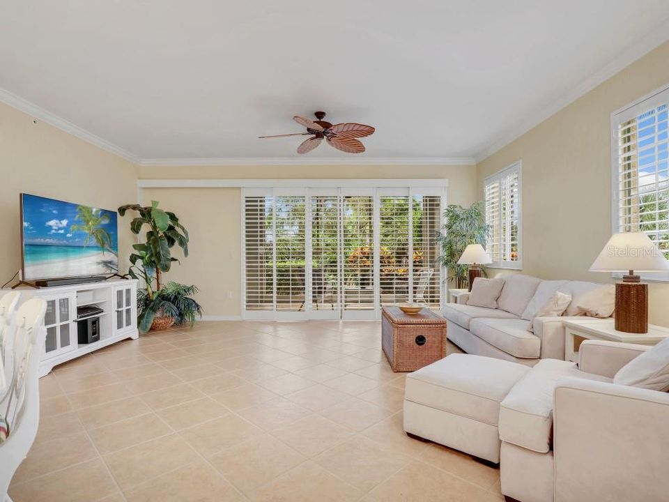 For Sale: $584,900 (3 beds, 2 baths, 1867 Square Feet)