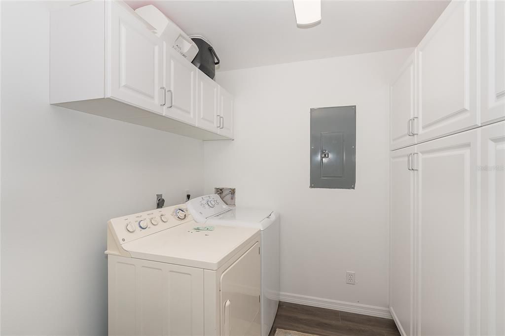 For Sale: $24,000 (2 beds, 2 baths, 1262 Square Feet)