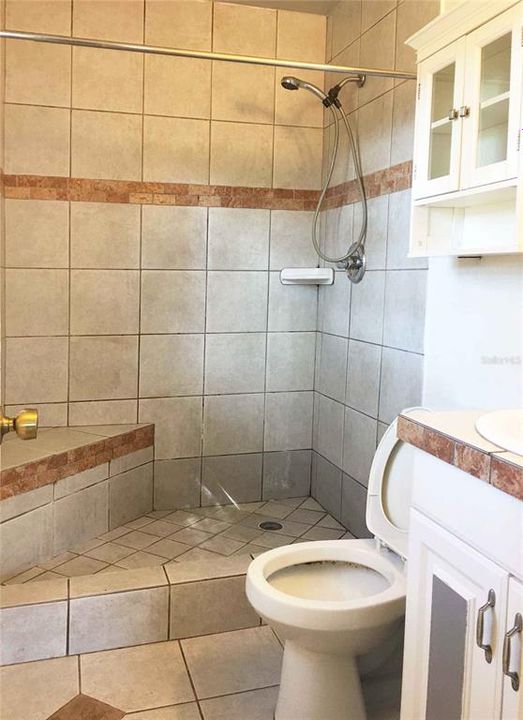 В аренду: $1,900 (3 спален, 2 ванн, 1092 Квадратных фут)