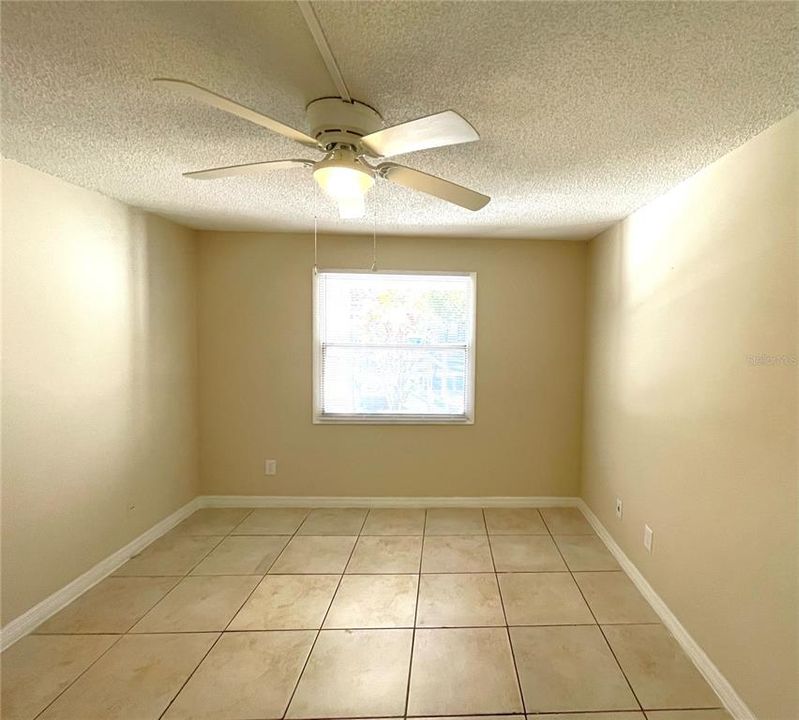 For Rent: $1,195 (1 beds, 1 baths, 588 Square Feet)