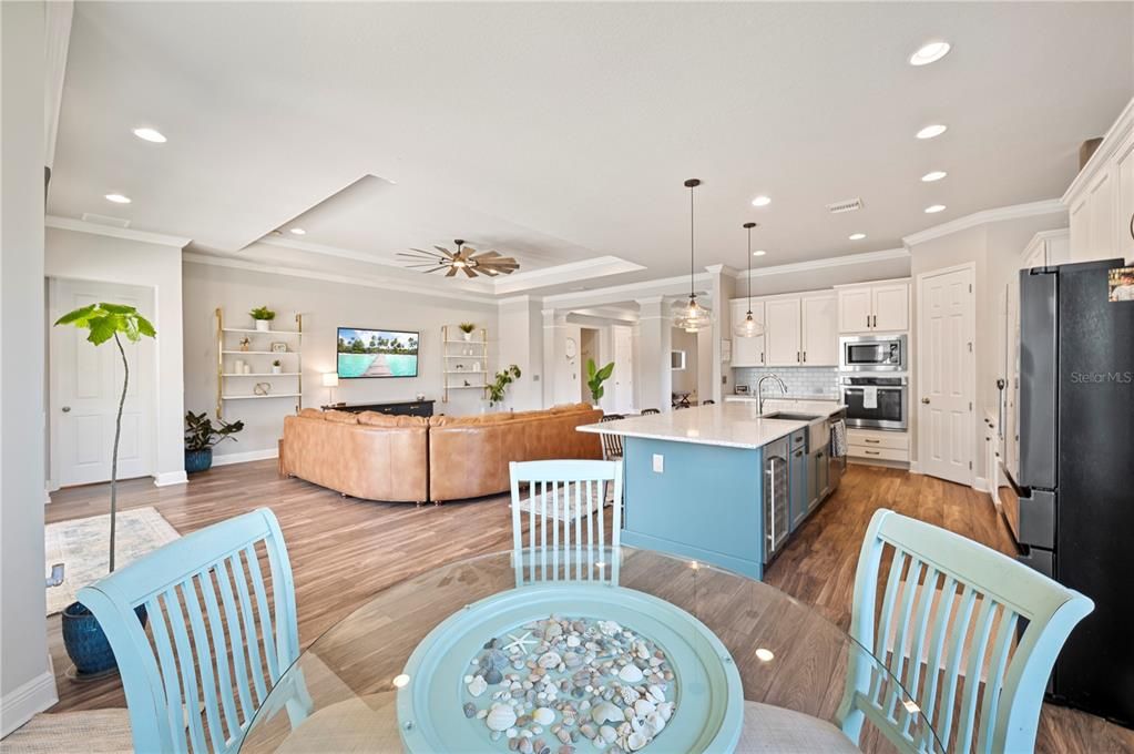 Kitchen Nook/ Dining