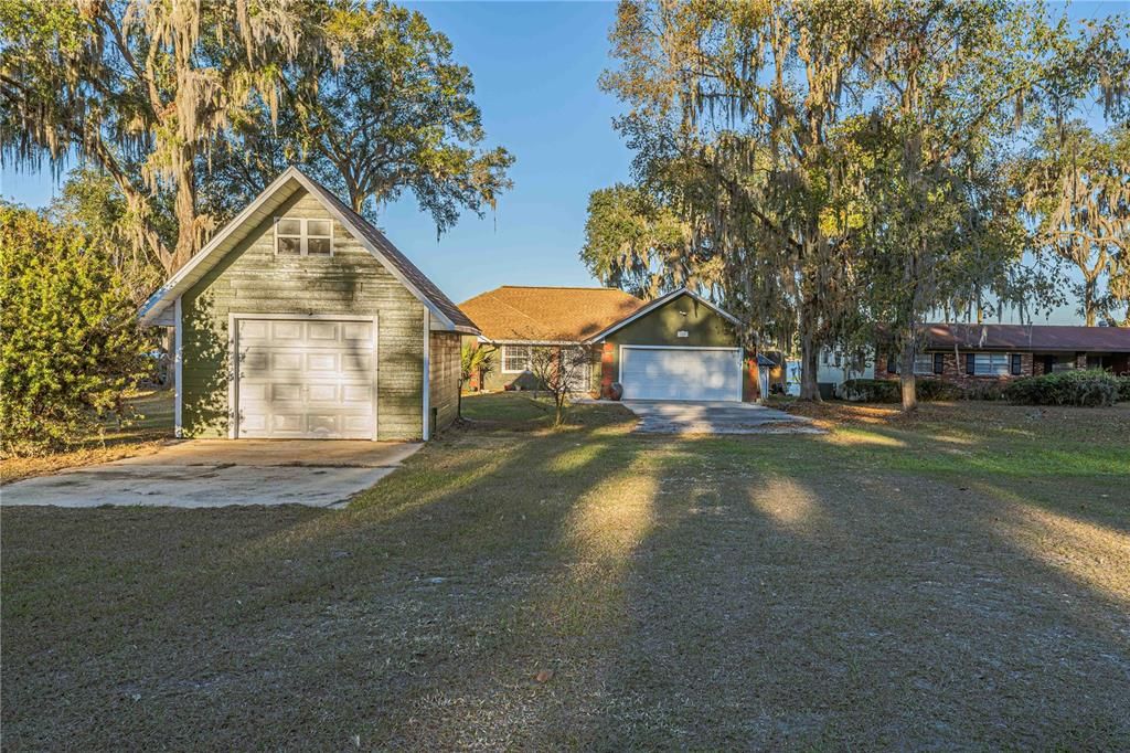 For Sale: $549,000 (3 beds, 2 baths, 1618 Square Feet)