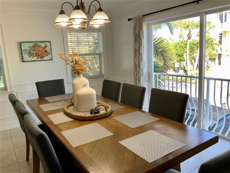 Large, bright dining room