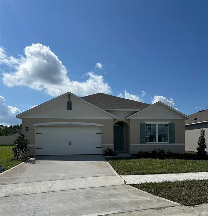 Recently Sold: $428,490 (4 beds, 2 baths, 1828 Square Feet)