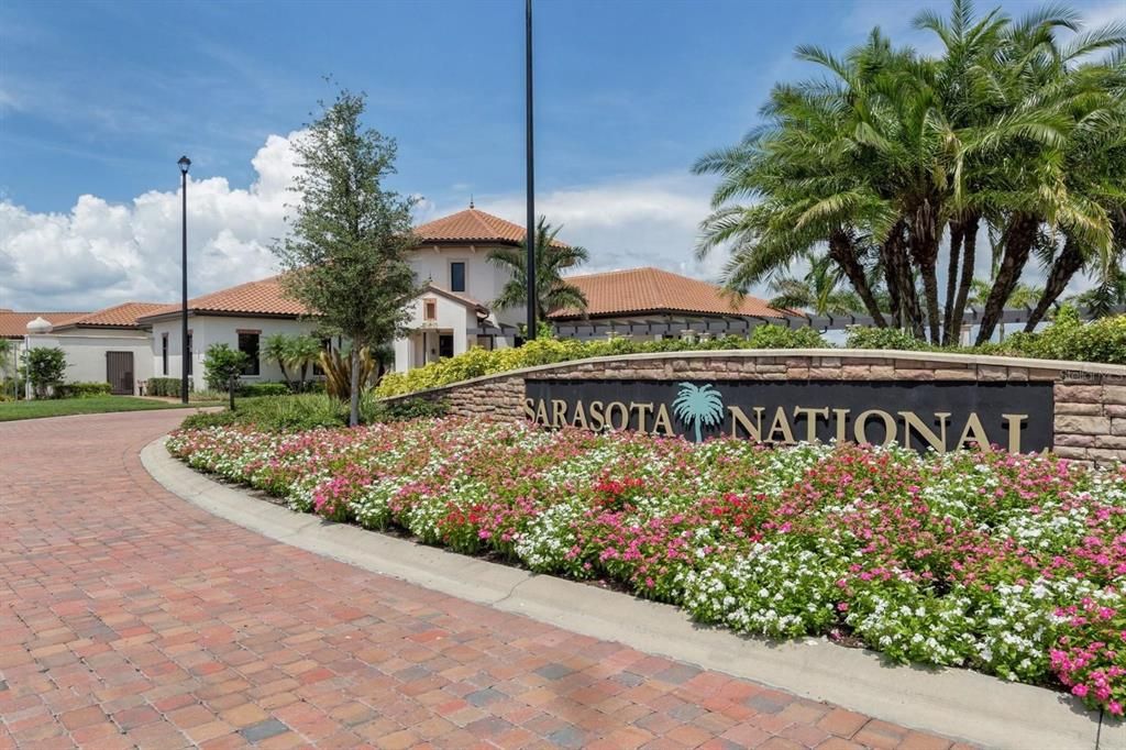 Sarasota National amenities