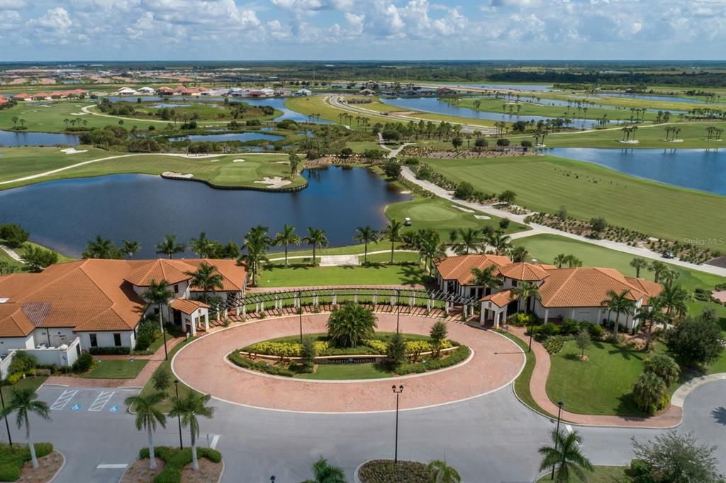 Amenities and optional pay-to-play golf