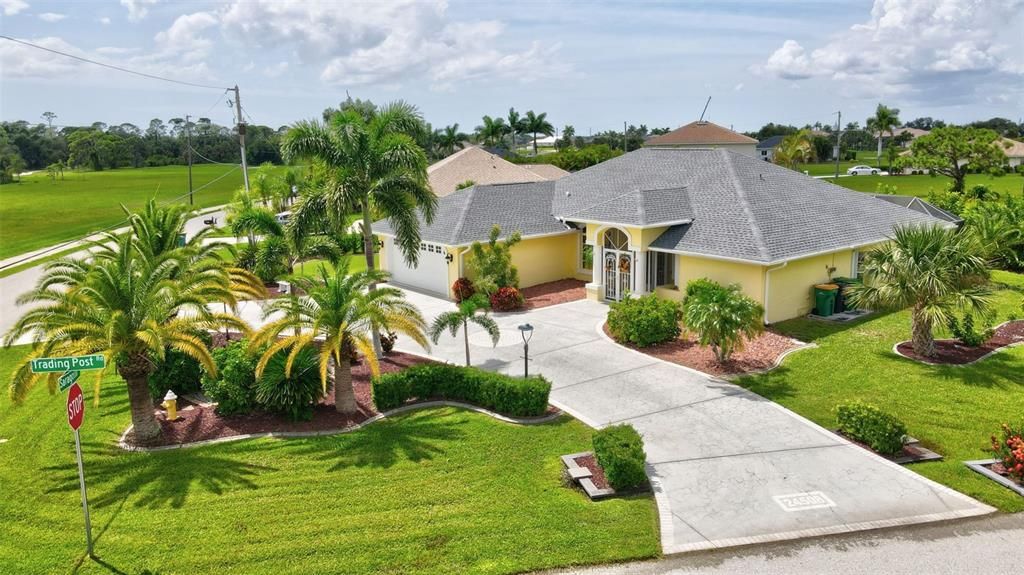 For Sale: $525,000 (3 beds, 2 baths, 1930 Square Feet)