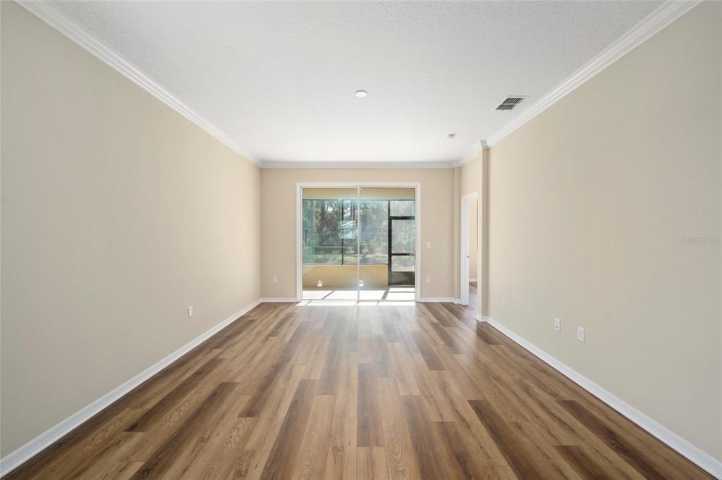 For Sale: $348,815 (2 beds, 2 baths, 1467 Square Feet)