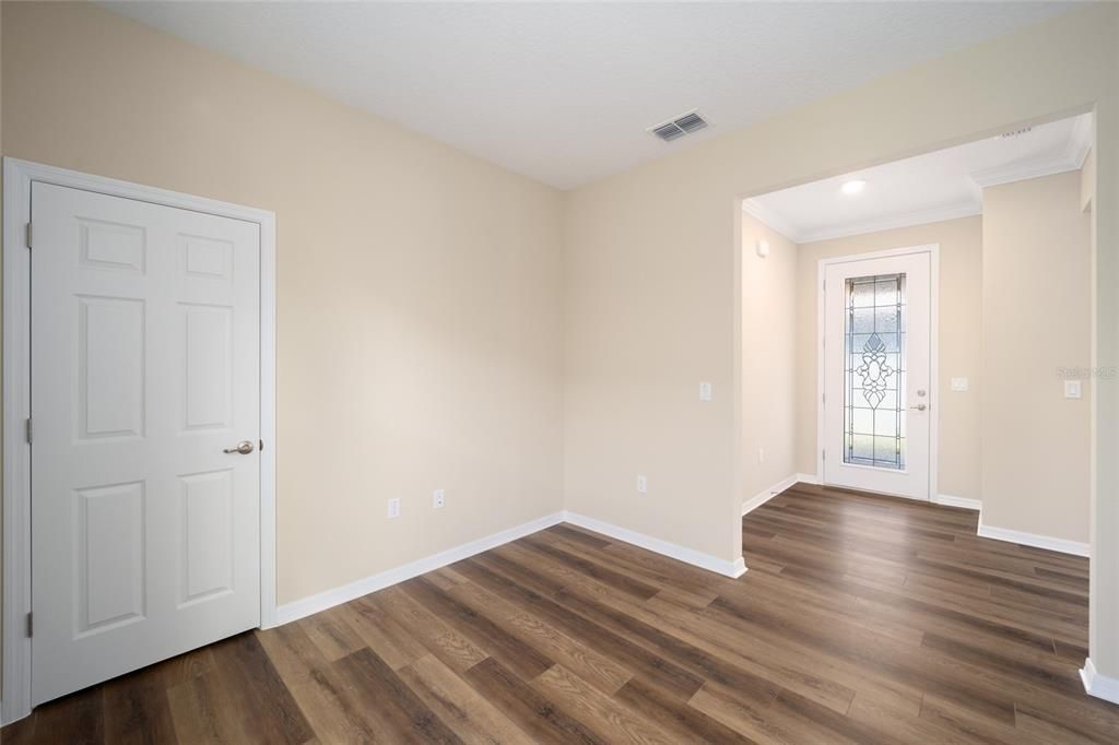 For Sale: $348,815 (2 beds, 2 baths, 1467 Square Feet)