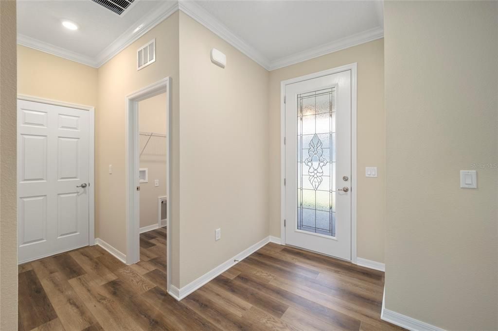 For Sale: $348,815 (2 beds, 2 baths, 1467 Square Feet)