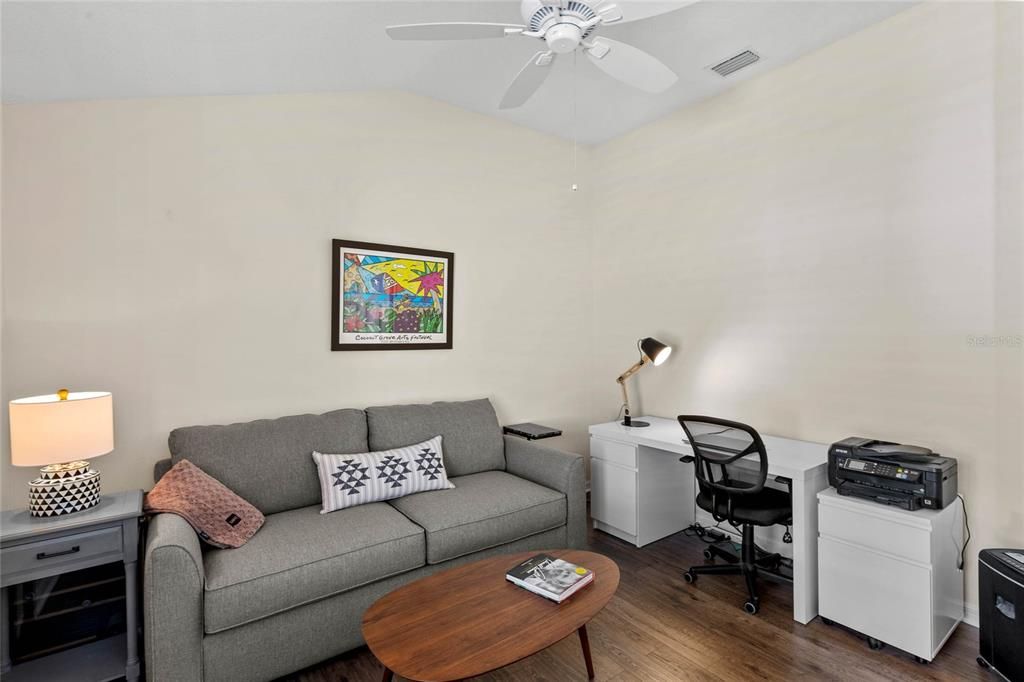 For Sale: $625,000 (3 beds, 2 baths, 1973 Square Feet)