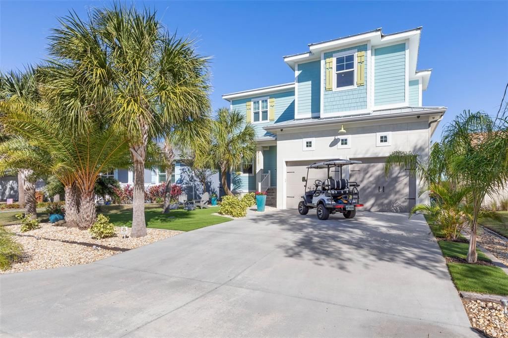 For Sale: $1,380,000 (3 beds, 2 baths, 3444 Square Feet)