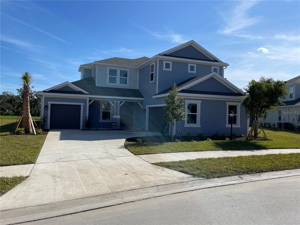 Недавно продано: $893,740 (5 спален, 4 ванн, 3461 Квадратных фут)