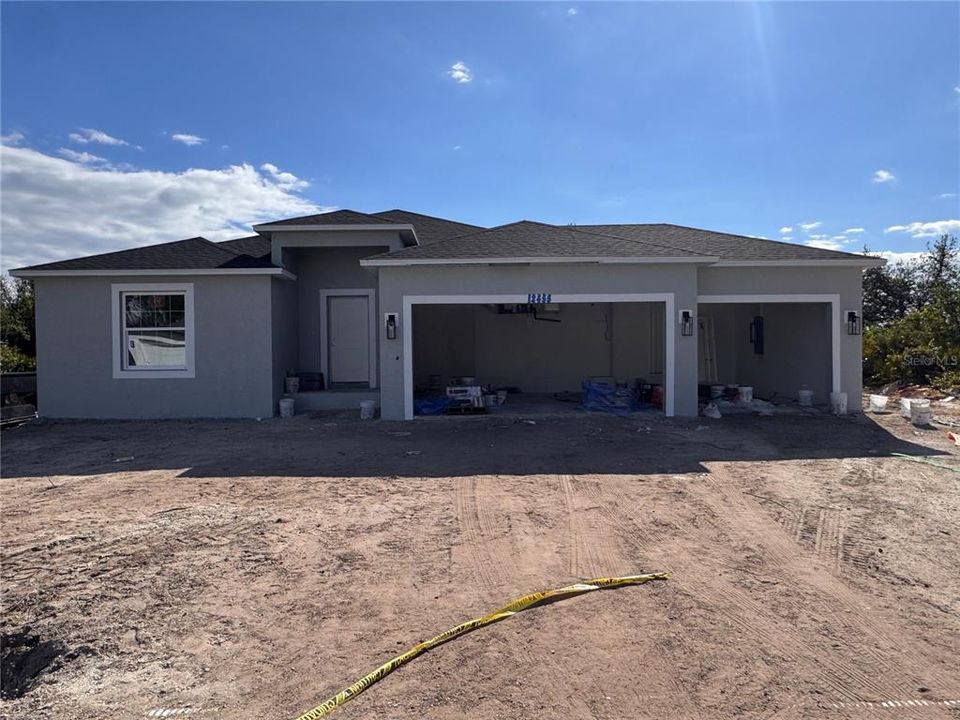 Active With Contract: $329,900 (3 beds, 2 baths, 1663 Square Feet)