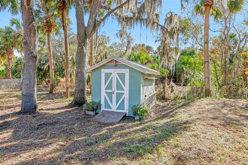 Storage shed