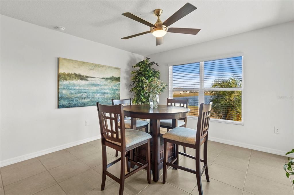 Active With Contract: $349,900 (3 beds, 2 baths, 1672 Square Feet)