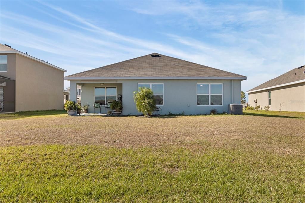 Active With Contract: $349,900 (3 beds, 2 baths, 1672 Square Feet)