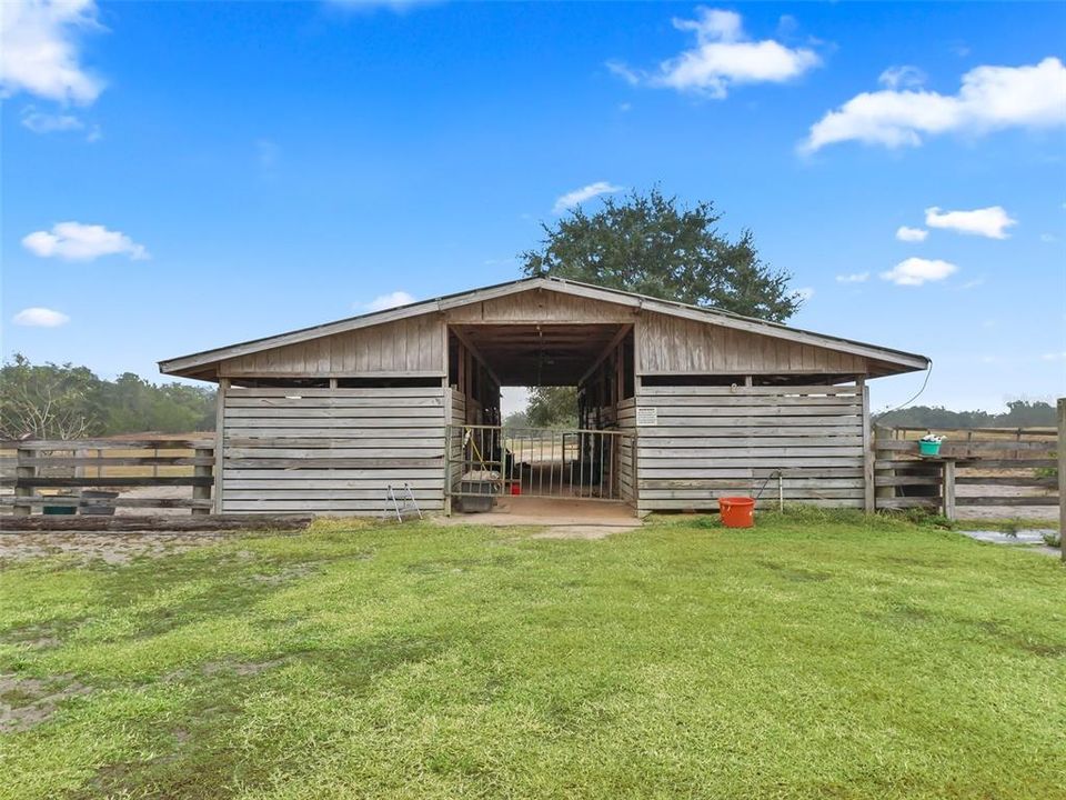 For Sale: $485,000 (3 beds, 2 baths, 2052 Square Feet)