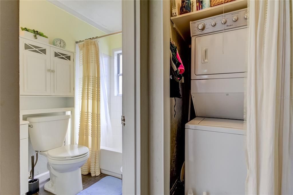 Bathroom with Tub