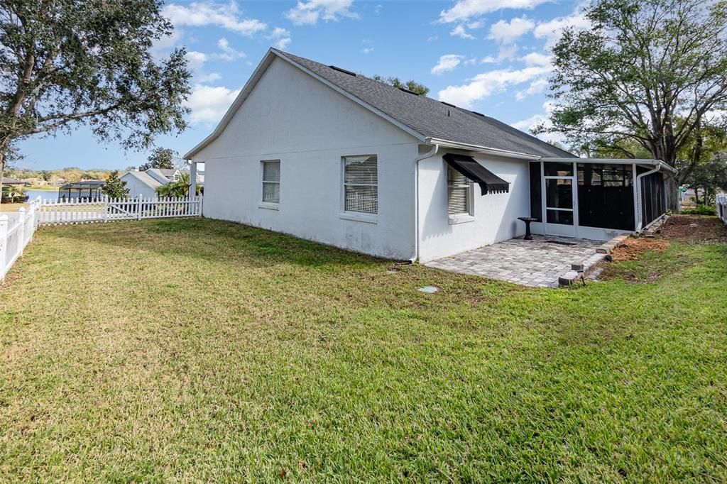 For Sale: $437,000 (3 beds, 2 baths, 1973 Square Feet)