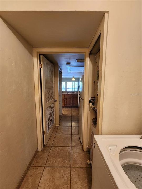 For Rent: $1,425 (2 beds, 1 baths, 1040 Square Feet)