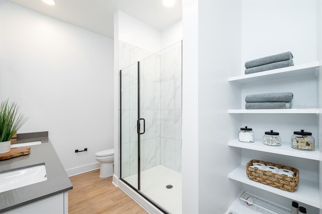 En Renta: $3,903 (3 camas, 2 baños, 1396 Pies cuadrados)