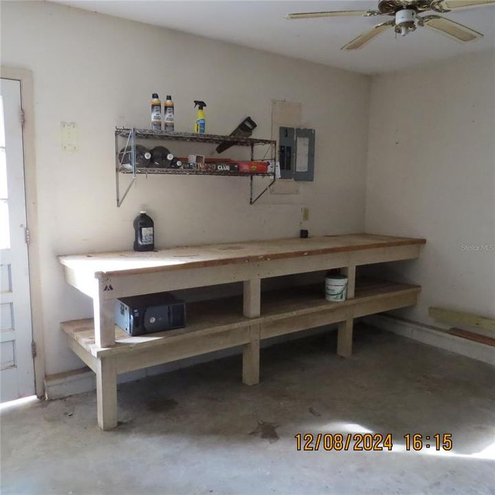 Solid wood work bench