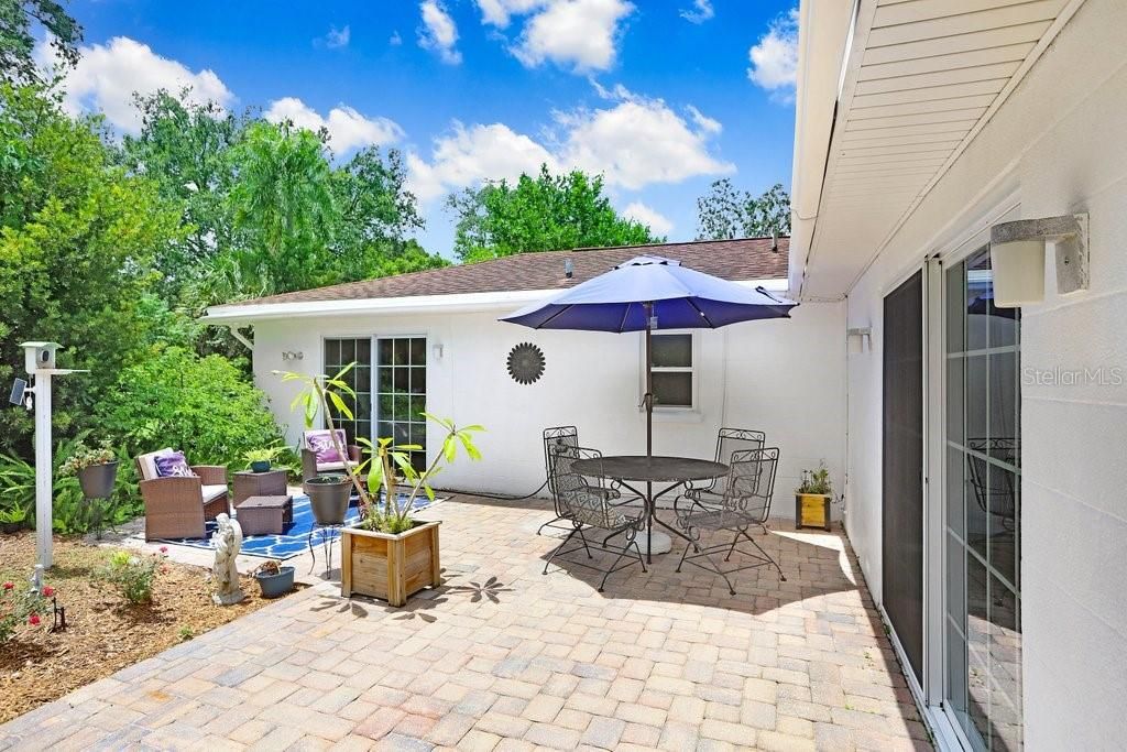 Courtyard Area/Patio