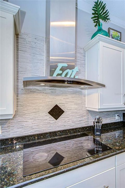 Large island in kitchen