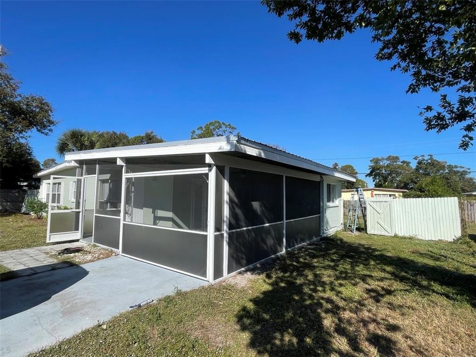 Screened Carport